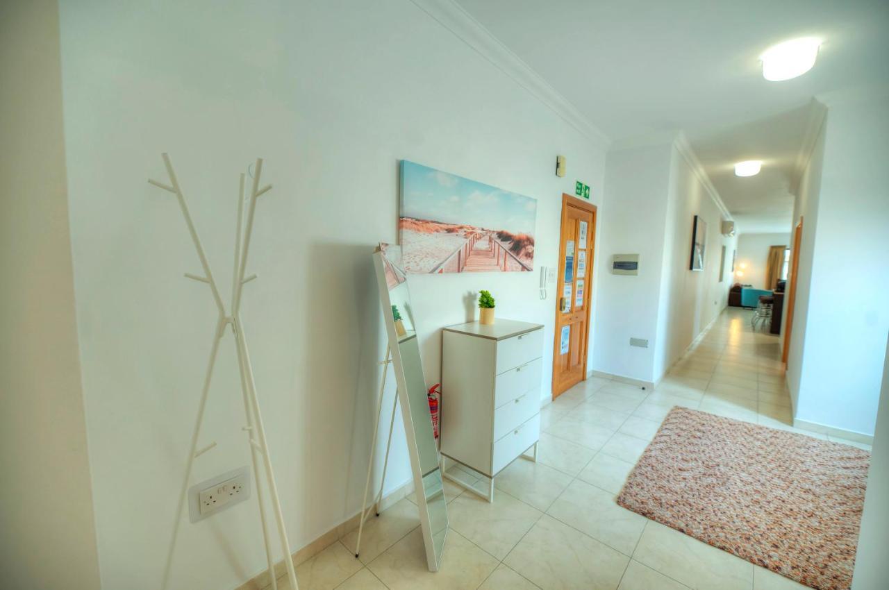 Modern 3Br Stylish & Spacious Apartment - Close To Sliema Promenade Gzira Exterior foto
