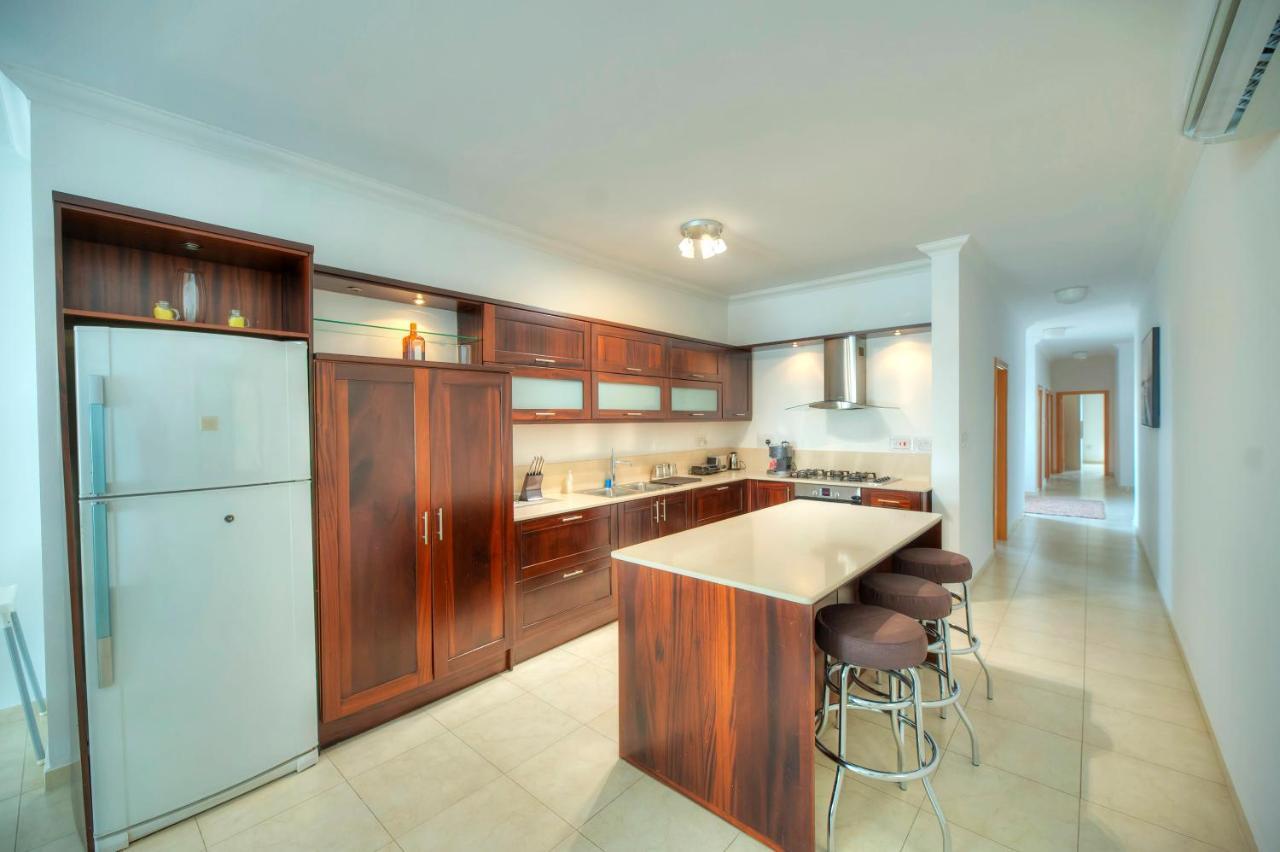 Modern 3Br Stylish & Spacious Apartment - Close To Sliema Promenade Gzira Exterior foto