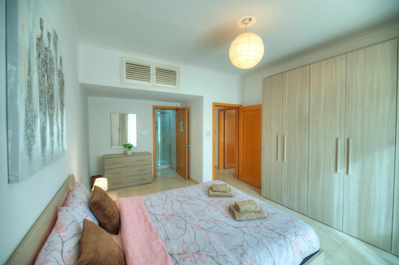 Modern 3Br Stylish & Spacious Apartment - Close To Sliema Promenade Gzira Exterior foto